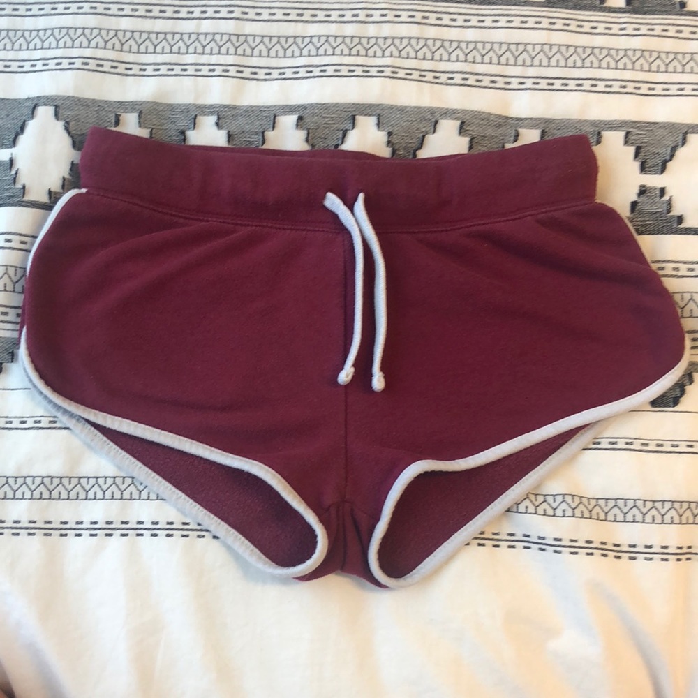 H&M basic shorts